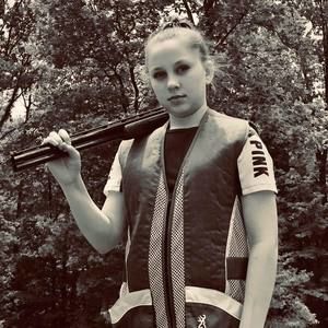 Meet your Posher, Nikki